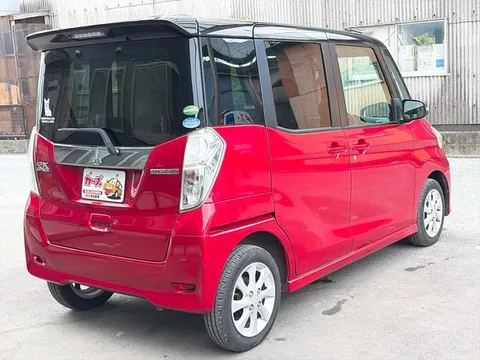 Mitsubishi eK Space Custom