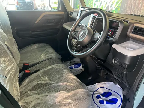 Suzuki Spacia