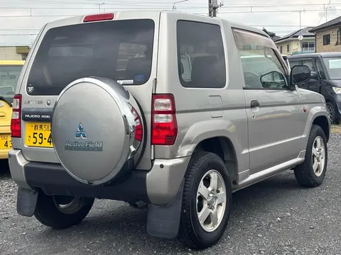 Mitsubishi Pajero Mini