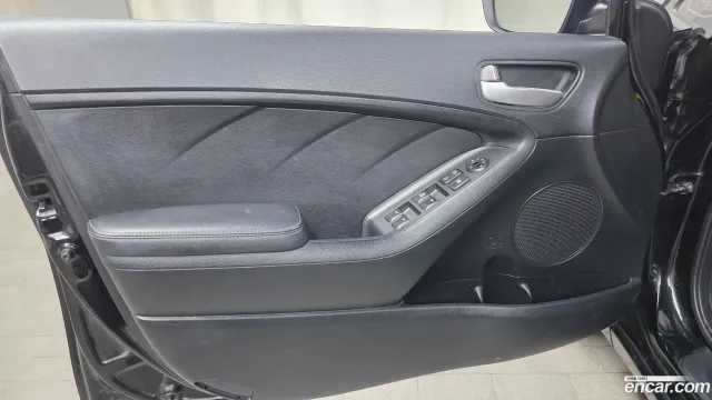 Kia Cerato (K3)