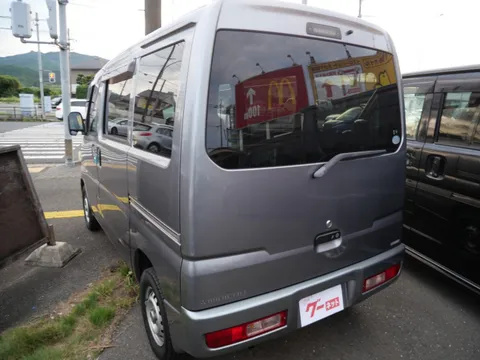 Mitsubishi Minicab Van