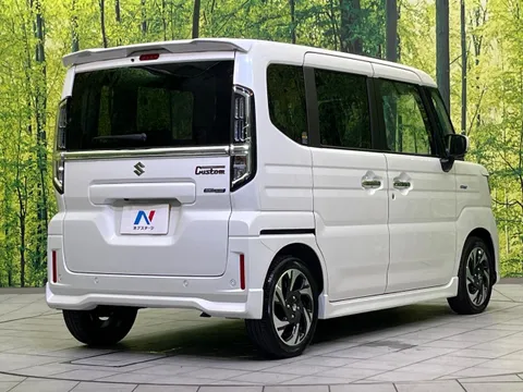 Suzuki Spacia Custom