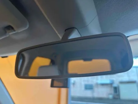 Daihatsu Mira Tocot