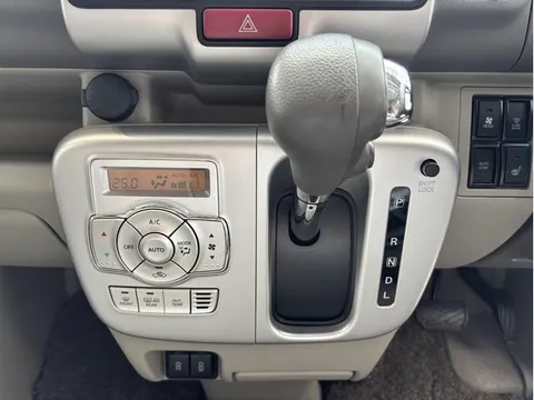 Nissan Clipper Rio