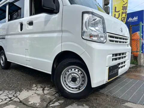 Suzuki Every