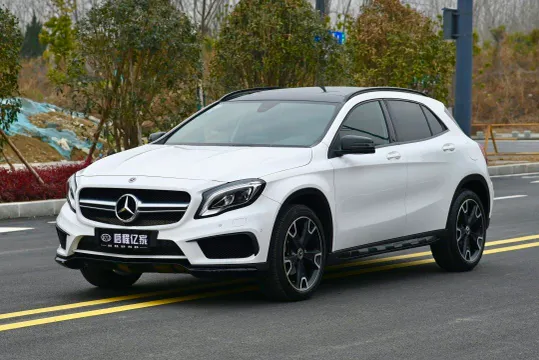 Mercedes-Benz GLA-Class