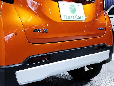 Mitsubishi eK X