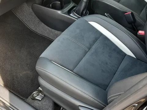 Toyota Yaris (Vitz)