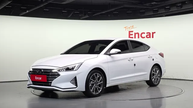 Hyundai Elantra (Avante)