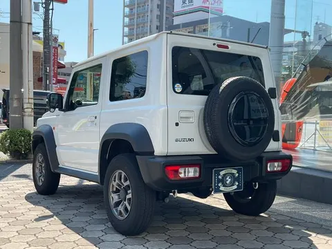 Suzuki Jimny Sierra