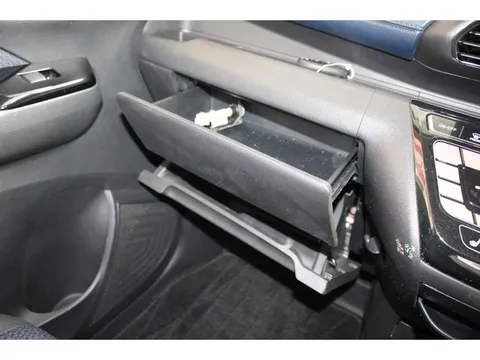 Mitsubishi eK X