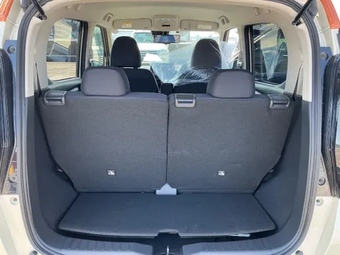 Mitsubishi eK X
