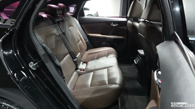 Kia Cerato (K3)