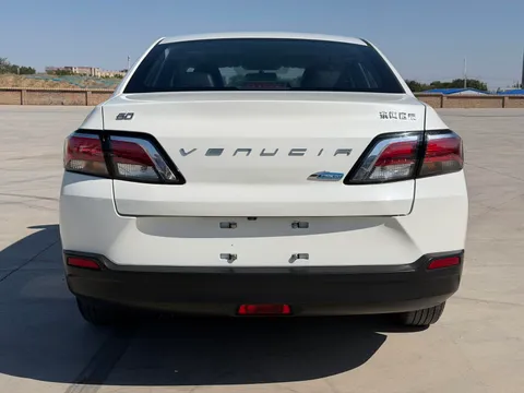Venucia D60