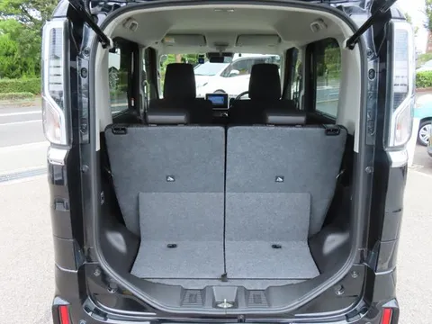 Suzuki Spacia Custom