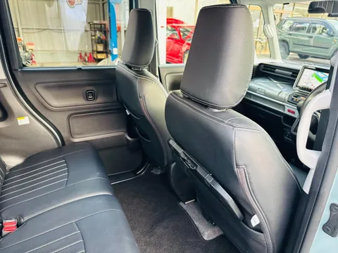 Suzuki Spacia Gear