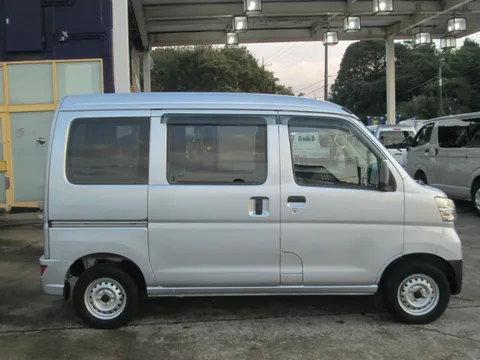 Daihatsu Hijet Cargo