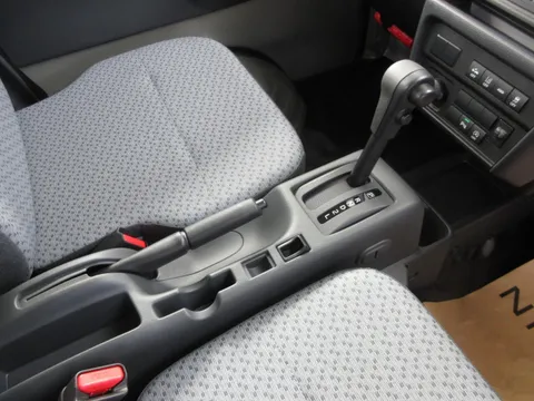 Nissan Clipper Truck