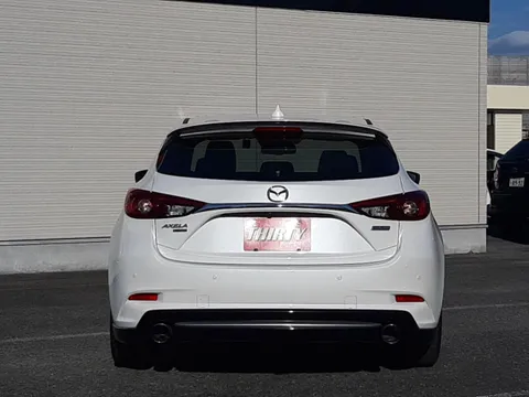 Mazda Axela Sport