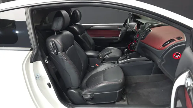Kia Cerato (Forte)