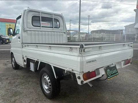 Mitsubishi Minicab Truck