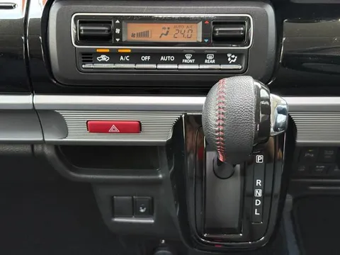 Suzuki Spacia Custom