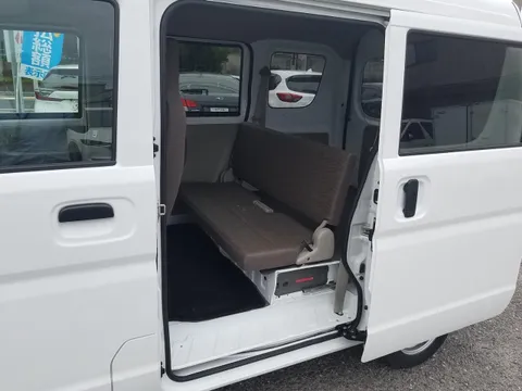 Nissan Clipper