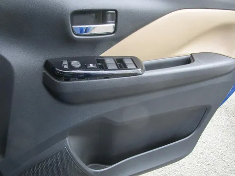 Mitsubishi eK X