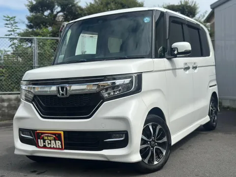 Honda N-BOX Custom