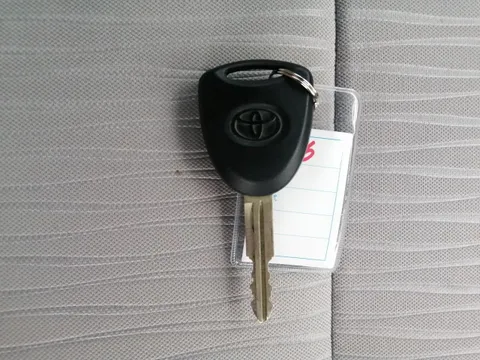 Toyota Pixis Epoch