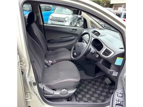 Subaru R2