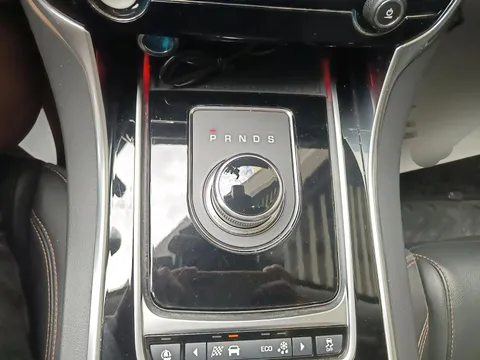 Jaguar XEL