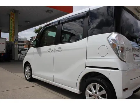 Mitsubishi eK Space Custom