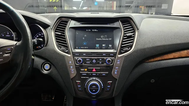 Hyundai Grand Santa Fe (Maxcruz)