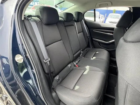 Mazda MAZDA3 Sedan