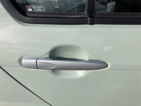 Daihatsu Mira Tocot