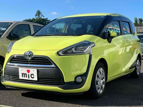 Toyota Sienta