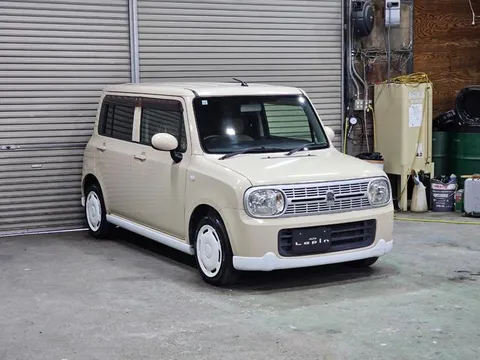 Suzuki Alto Lapin