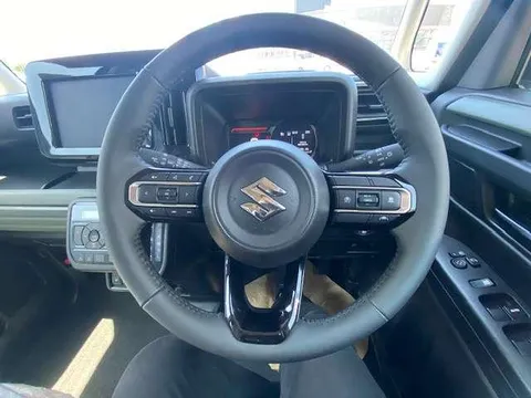Suzuki Spacia Gear