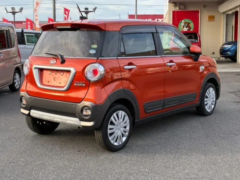 Daihatsu Cast