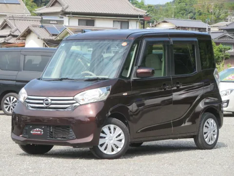 Nissan Dayz Roox