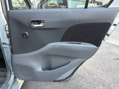 Daihatsu Mira Custom