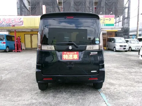 Suzuki Spacia Custom