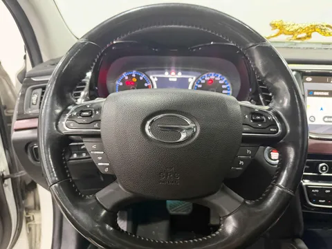 Gac GS8