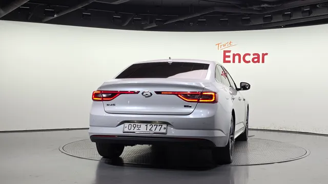 Renault Talisman (SM6)