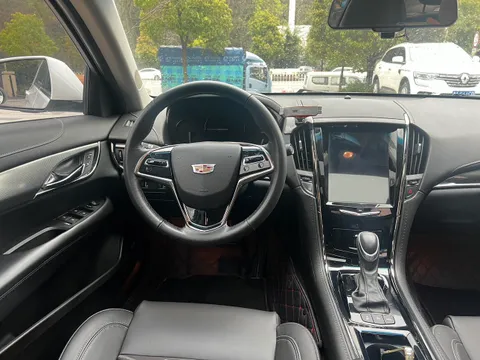 Cadillac ATS-L