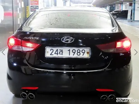 Hyundai Elantra (Avante)