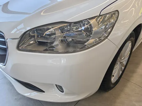 Peugeot 301