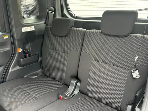 Toyota Pixis Mega