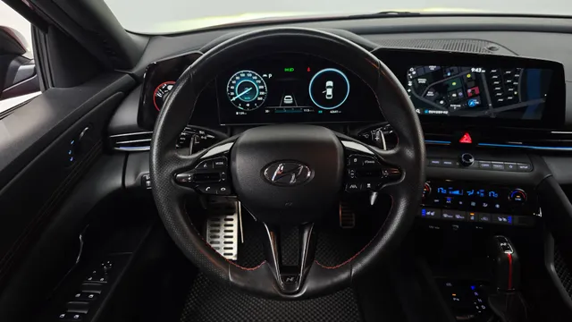 Hyundai Elantra (Avante)